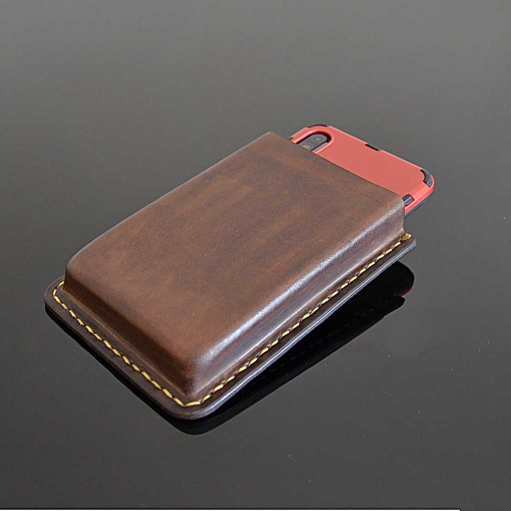 Funda de cuero genuino con cinturón, hecha a medida para iPhone y Samsung.