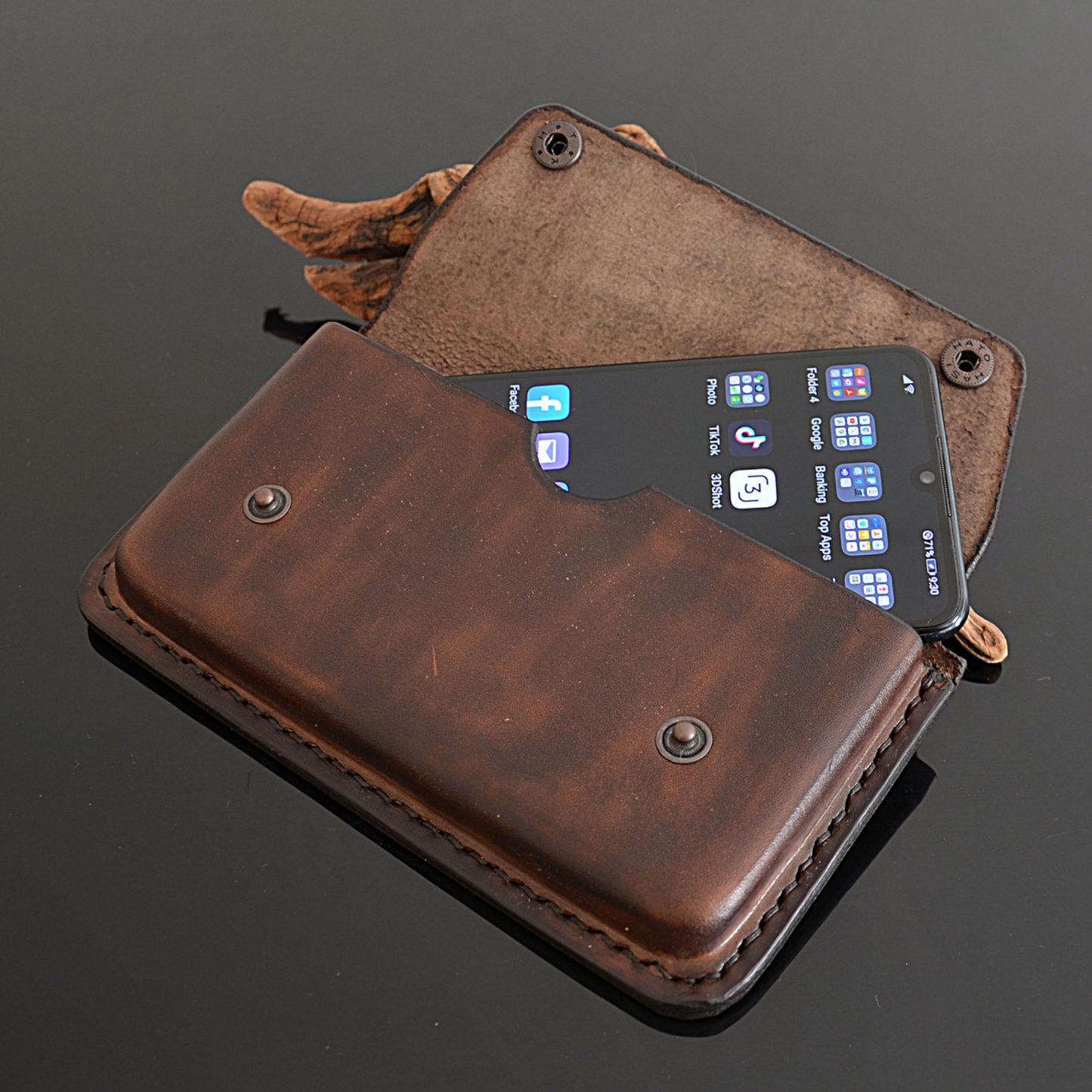 Funda de cuero para cinturón de teléfono hecha a medida