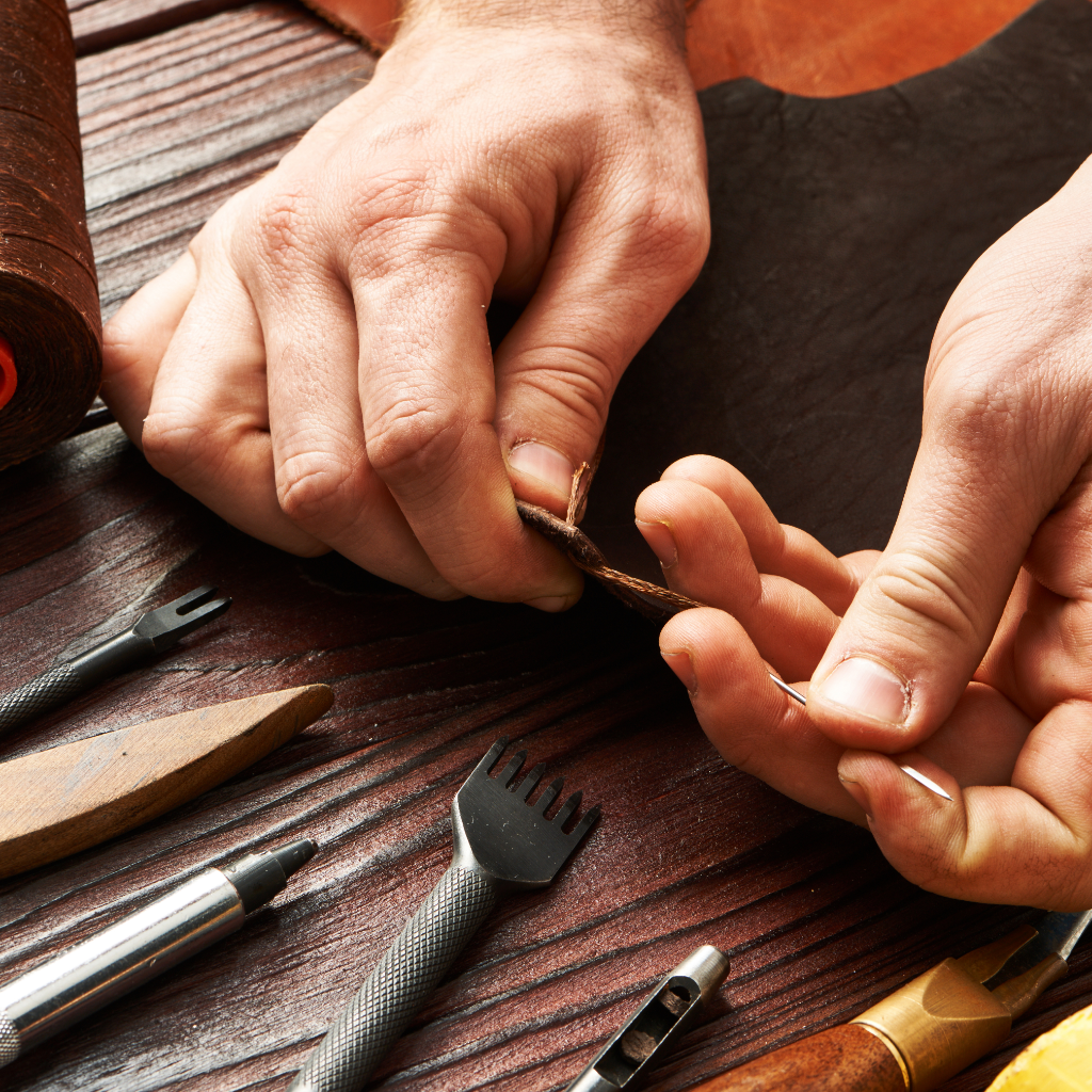 Handcrafted Genuine Leather Cigarette LIghter Case