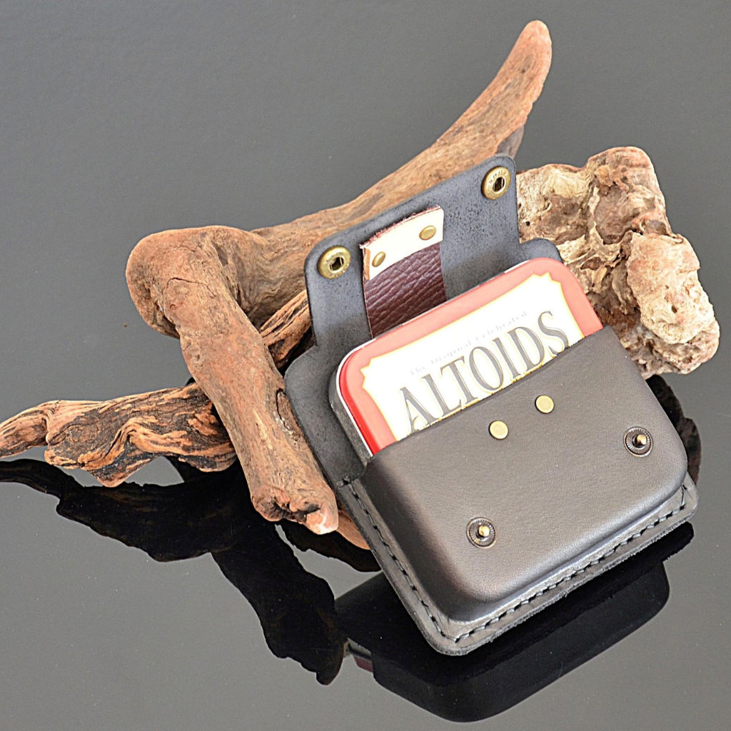 Pochette ceinture en cuir | Pochette Altoid | Pochette Possibles